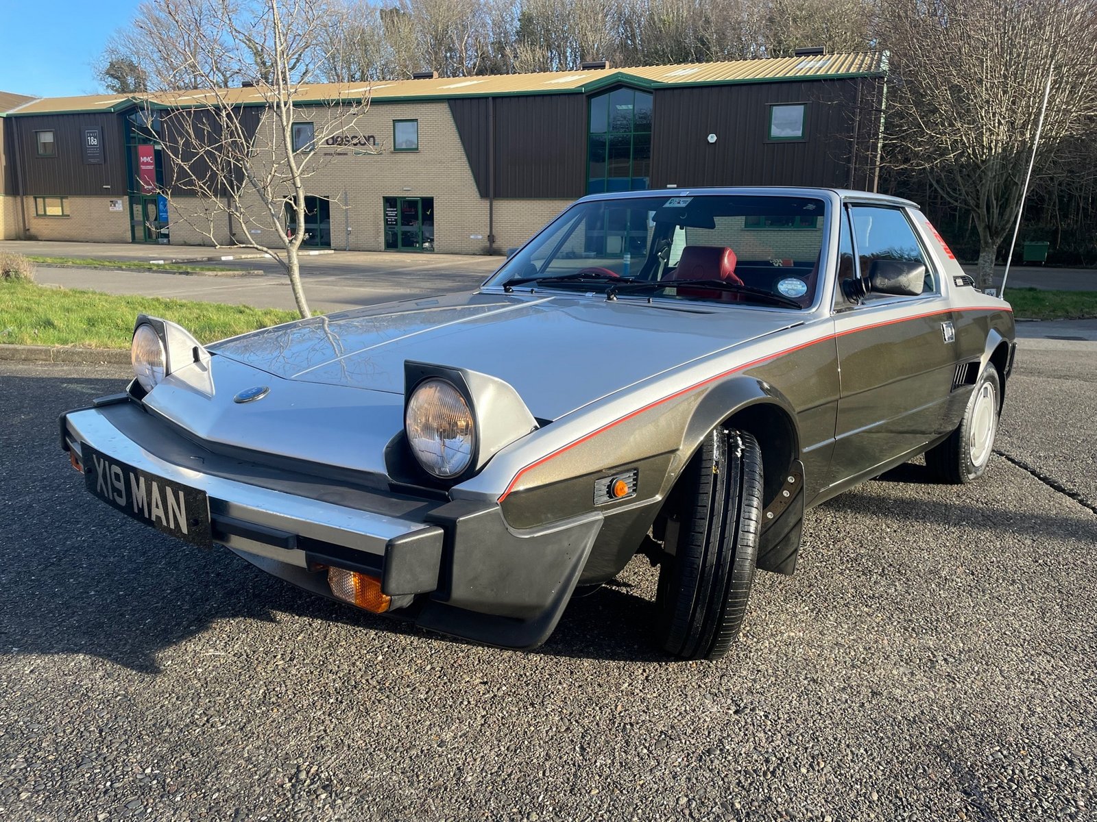 Fiat Bertone X19 VS 1500